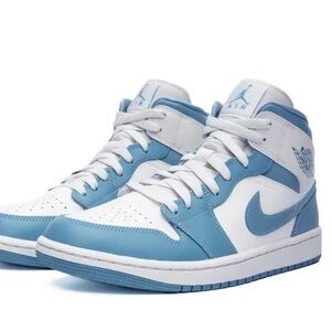 Nike Air Jordan Mid “University Blue” Size 7 Men’s / 8.5 Women’s
